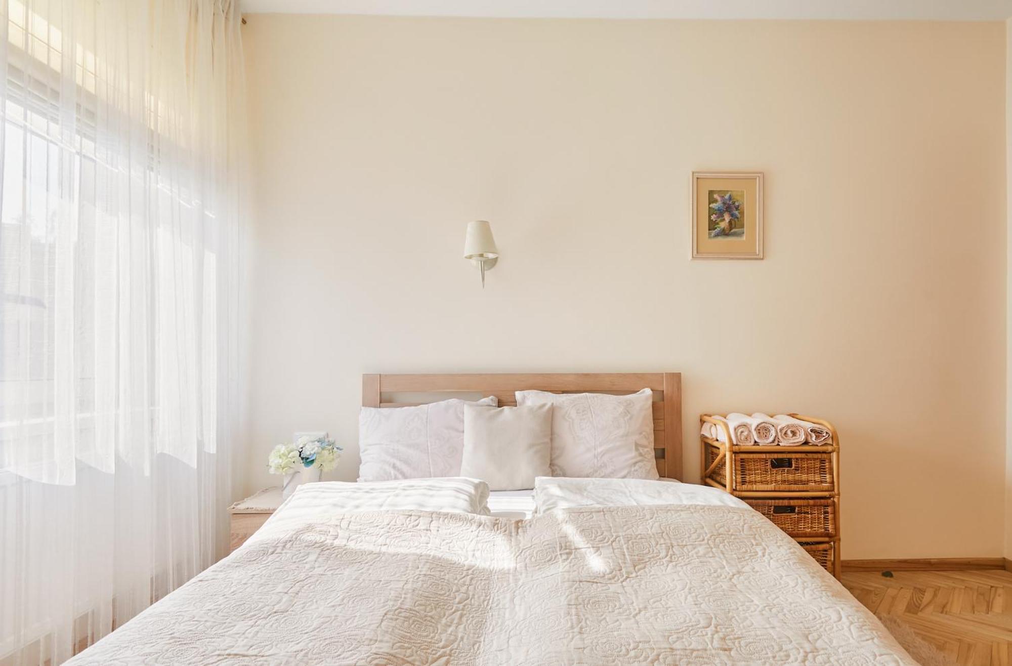 Old Town Apartment *